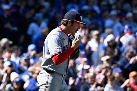 Cade Horton and Ian Happ power the Cubs to a 10-2 victory over the Nationals