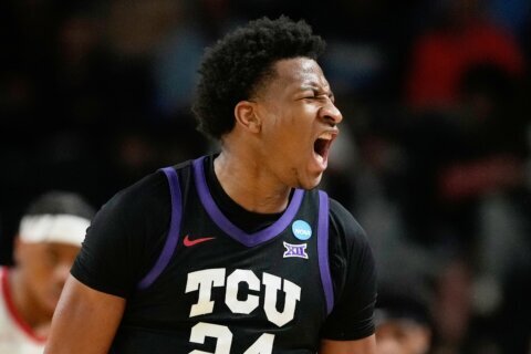 Xavier Edmonds’ layup with 4.3 seconds left lifts TCU to 66-64 March Madness win over Ohio State