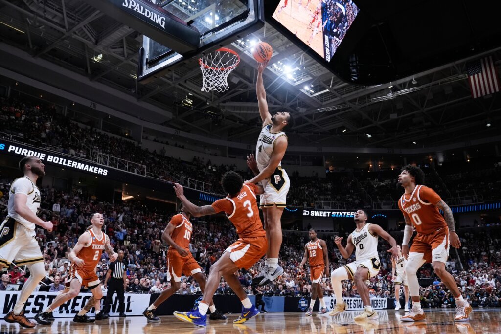 Kaufman-Renn tips in game-winner to send No. 2 seed Purdue past 11th-seeded Texas 79-77 in Sweet 16
