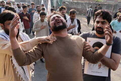 At least 9 killed as Shiites storm US Consulate in Pakistan over killing of Iran’s supreme leader