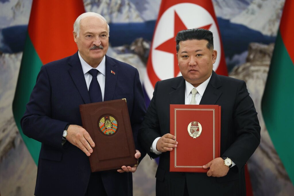 North Korean and Belarussian leaders sign friendship treaty