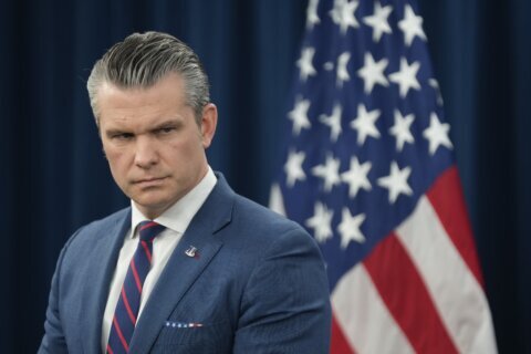 Pentagon blocks photographers from Hegseth’s briefings on the Iran war