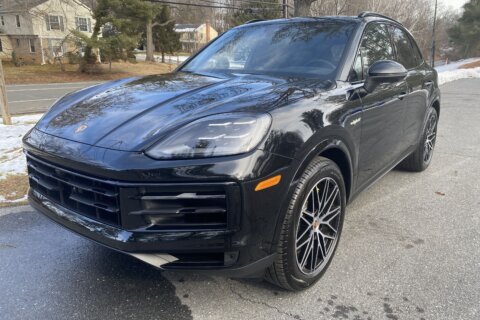 The Porsche Cayenne E‑Hybrid — a paradox that works