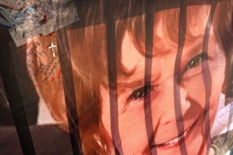 Family appeals to Arizona community for clues in ongoing disappearance of Nancy Guthrie