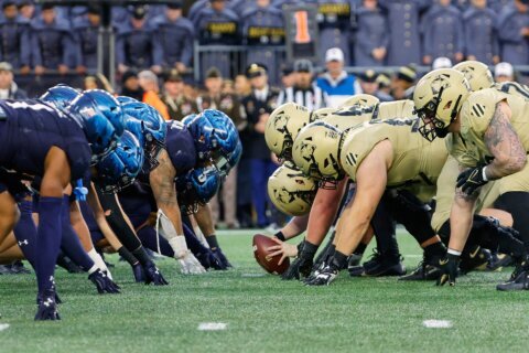Trump issues executive order requiring CFP to avoid broadcasting conflicts with Army-Navy game