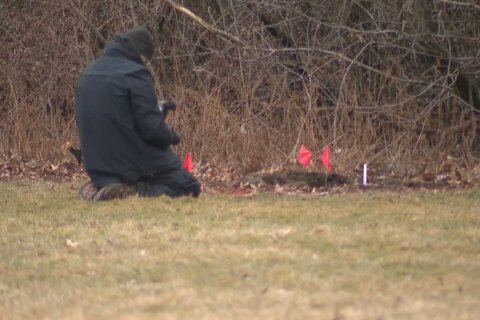 Cleveland father says his missing daughter was one of 2 girls found in shallow graves