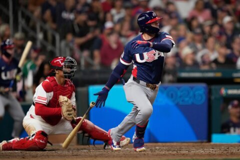 U.S. beats Canada 5-3, advances to the World Baseball Classic semifinals