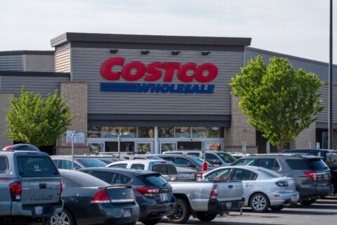 Retiran sartenes vendidas en Costco, Amazon y Walmart tras reportes de que se rompen con el calor