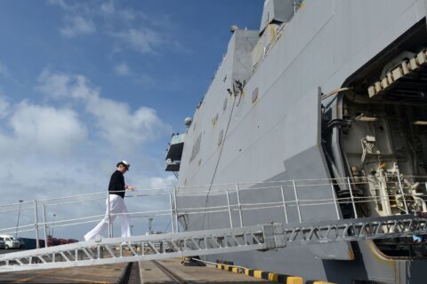 El Pentágono despliega unos 5,000 infantes de Marina y marineros en el Medio Oriente