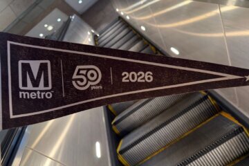 metro custom pennant