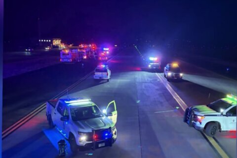 Avión procedente de Denver aterriza de manera segura en Dulles tras amenaza de bomba