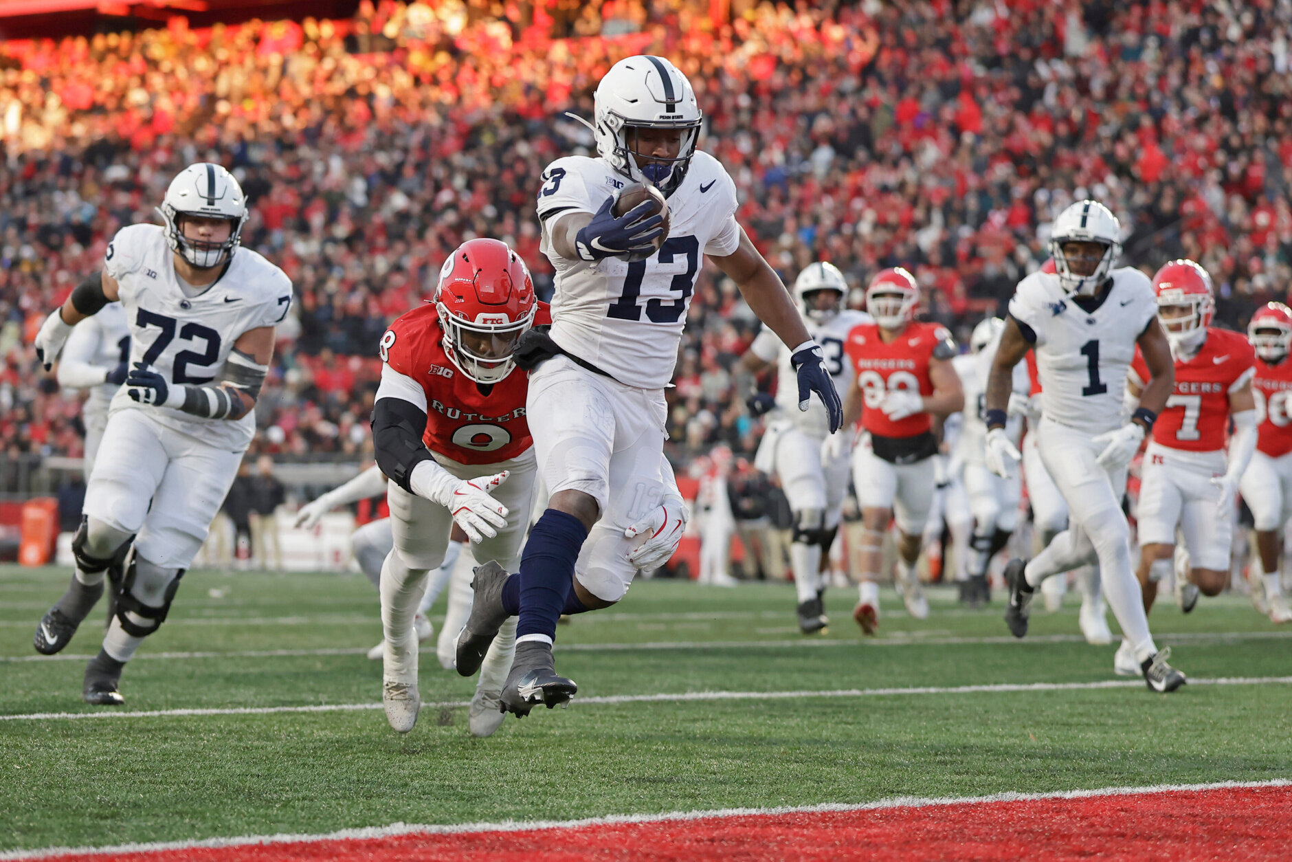 <h3>Round 5 (147 overall) — Kaytron Allen, RB Penn State</h3>
<p>The Norfolk, Virginia, native is comped to now-Cardinals RB Tyler Allgeier so he be the battering ram Washington needs at running back — a true change of pace to the likes of Rachaad White, Bill Croskey-Merritt (and, perhaps, Jeremiyah Love).</p>
<p>If Washington corner Ephesians Prysock were to fall this far, I could see Peters flashing that 1,000-watt smile on the way to turn in that draft card. I also wouldn’t be mad at Texas A&amp;M defensive tackle Albert Regis here to develop into a potential long-term replacement for Daron Payne.</p>
