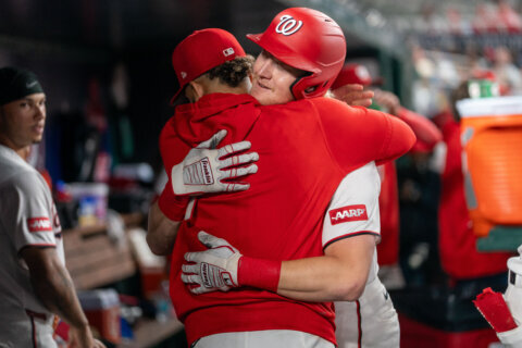 White Sox and Nationals meet to decide series winner