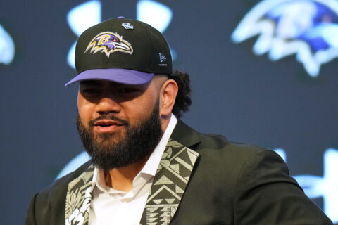 Ravens addressed the trenches but didn’t draft an obvious replacement for Linderbaum at center