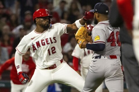 Brawl breaks out between Atlanta pitcher Lopez and Angels DH Soler