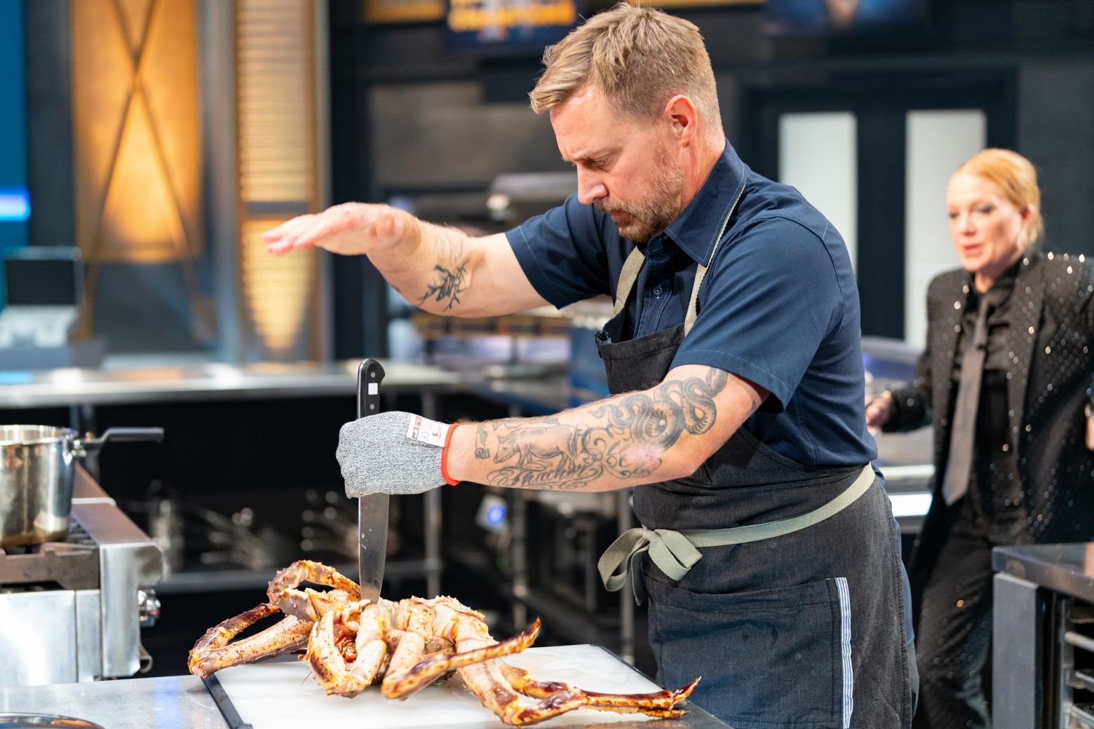 Voltaggio prepares crab for a dish