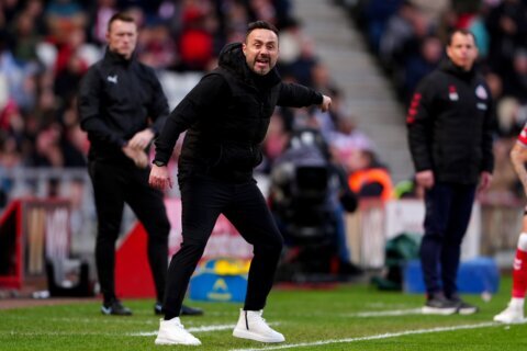 Tottenham loses again as new coach Roberto De Zerbi gets off to a bad start