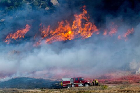 Southern California wildfire mostly contained as officials lift many evacuation orders