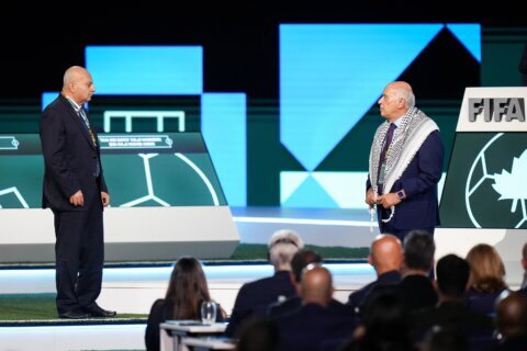 Palestinian and Israeli soccer officials refuse to shake hands at FIFA Congress