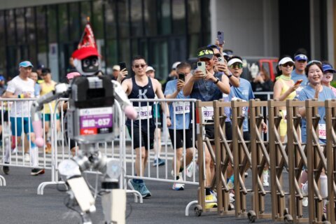 A humanoid robot sprints to victory in Beijing, beating the human half-marathon world record