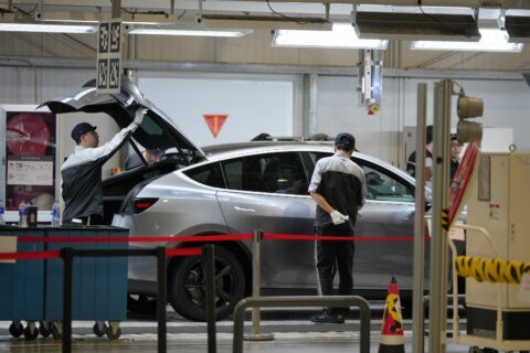 Tesla leader believes Shanghai factory operations will play a role in robot mass production