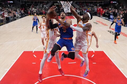 A 47-point halftime lead! Knicks built a giant edge over the Hawks in Game 6