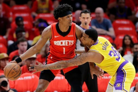Amen Thompson sparks Rockets’ 115-96 rout to stave off elimination against Lakers