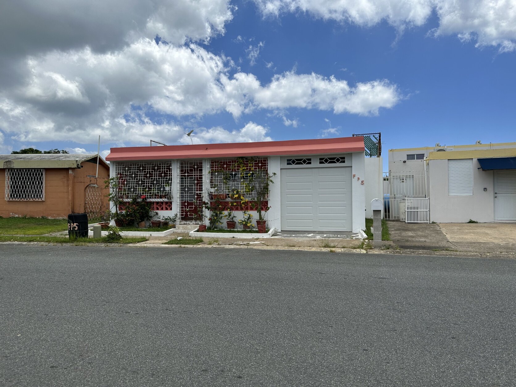 Levittown home in Puerto RIco
