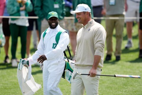 Kevin Hart and Jason Kelce are among the celebrity caddies at Augusta National’s Par 3 Contest