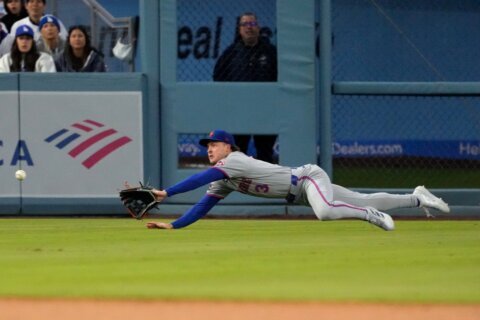Mets looking lost at the plate again in 7th straight loss
