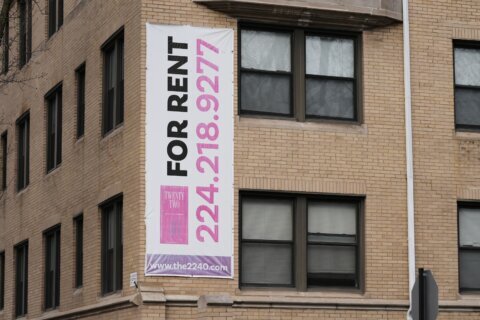 Average US long-term mortgage rate slips to 6.23%, its third weekly drop