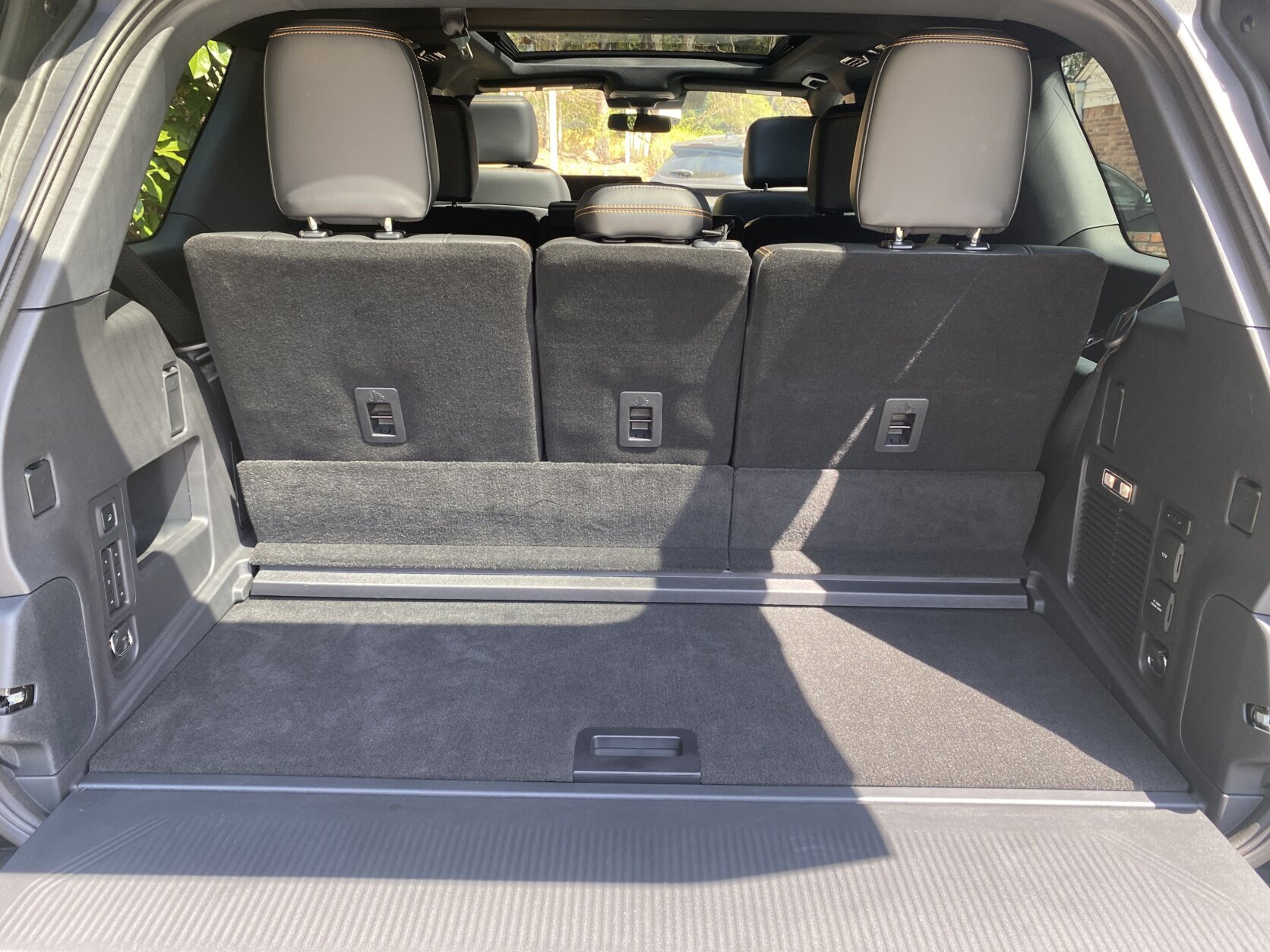 Trunk of the Ford Expedition Tremor