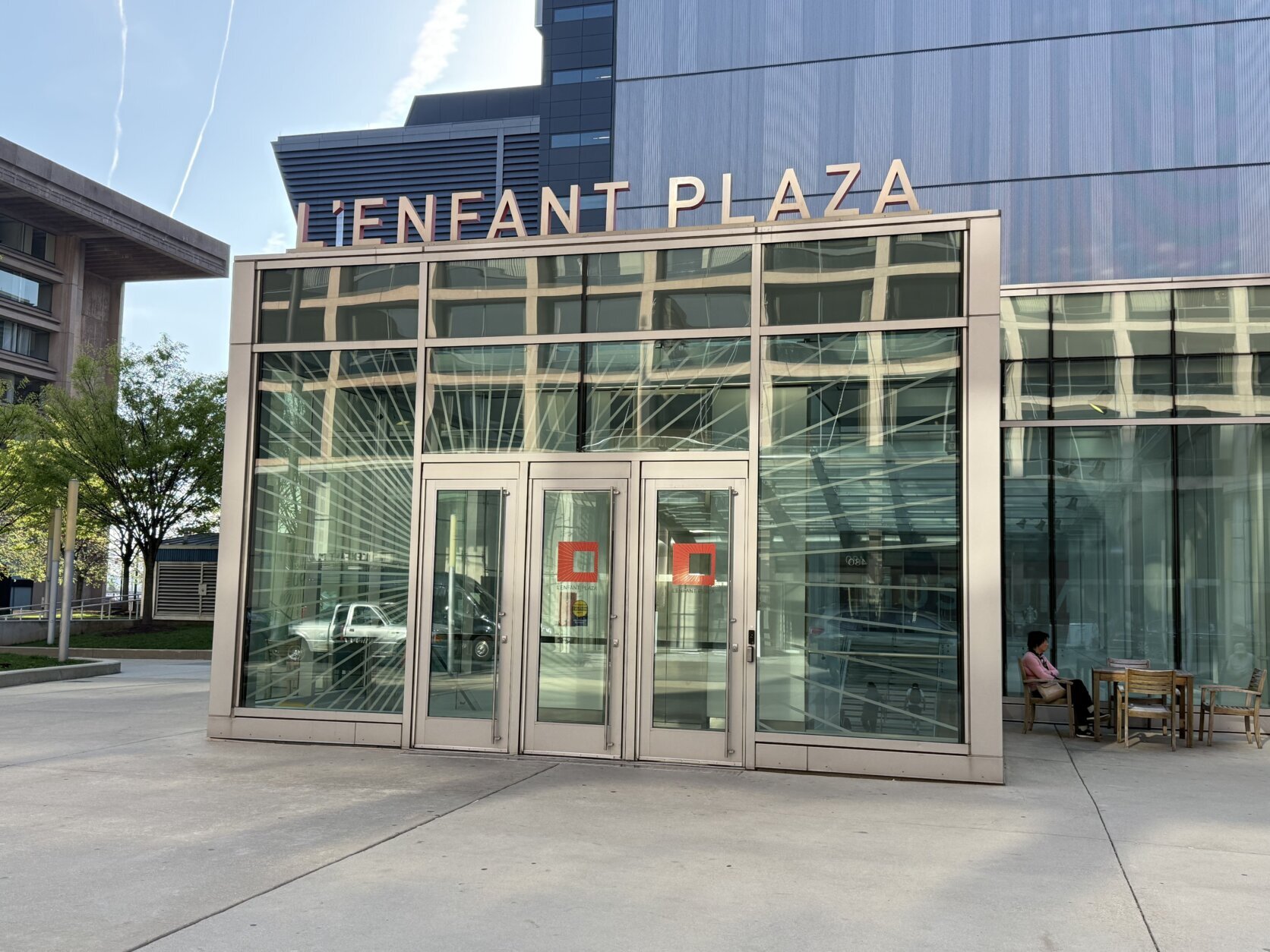 But what remains unknown is whether any housing would include affordable options, especially in an area with close Metro access and walking‑distance proximity to iconic landmarks and the waterfront.