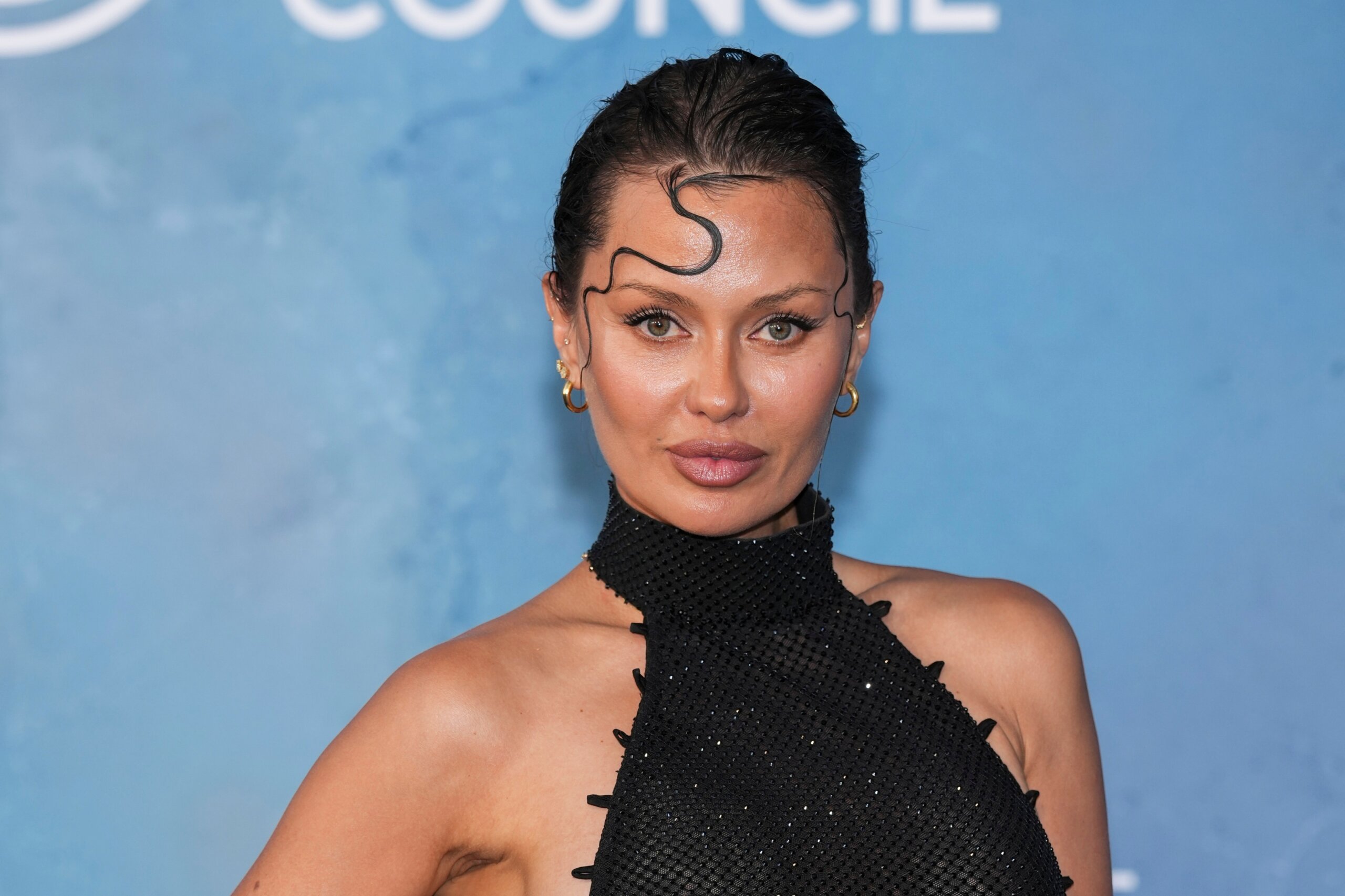 Очередная волна общественного протеста подвергает испытанию правление Путина в России во время войны