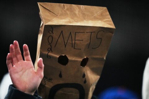Mets fans mostly stay home but fill Citi Field with late boos as New York’s skid hits 12 games