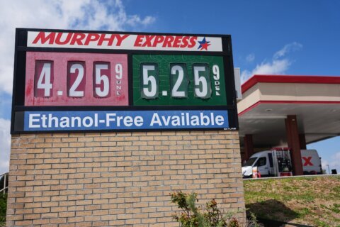 Lower-income Americans hit hardest by gas price spike, widening inequalities