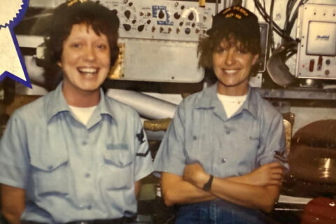 Virginia woman receives kidney from surprise Facebook donor 40 years after they met