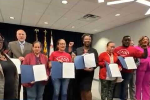 Condado Prince George’s aprueba leyes para restringir operaciones de ICE