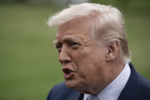 Trump asegura que en ‘dos o tres semanas’ cumplirá sus objetivos militares en Irán