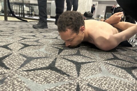 Identifican a sospechoso de tiroteo en cena de corresponsales de la Casa Blanca