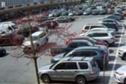 ¿Abrazo de Judas? Policía advierte sobre nueva modalidad de robo de joyas en Virginia