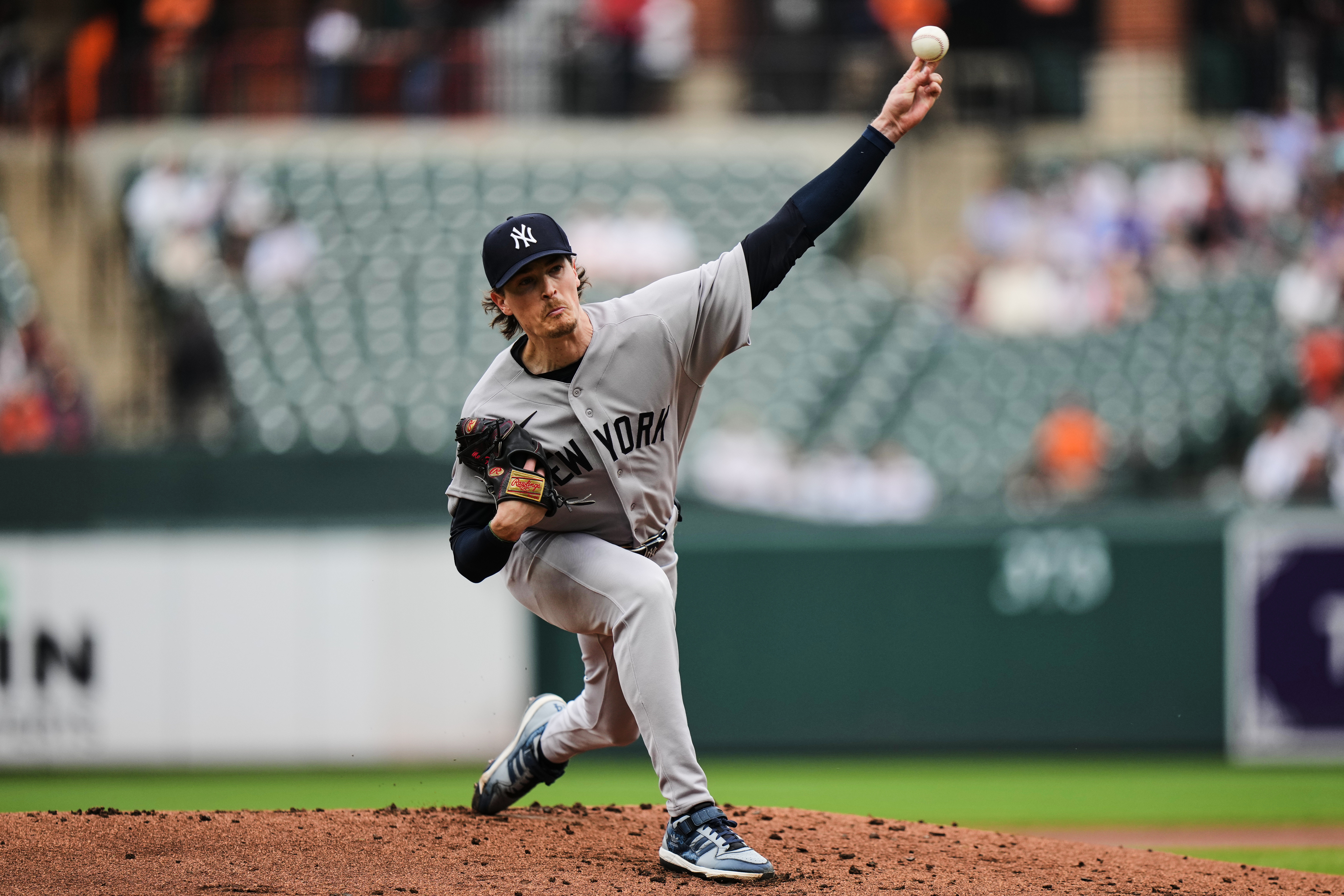 Yankees lefty Max Fried pulled from his start at Baltimore after only 3 innings with a sore elbow