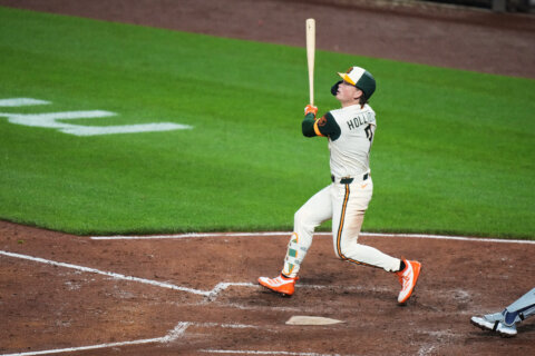 Alonso and Holliday homer and Orioles hand Tigers seventh straight loss with a 7-4 victory