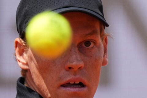 Jannik Sinner breaks Masters record to reach Italian Open semifinals. Coco Gauff back in final