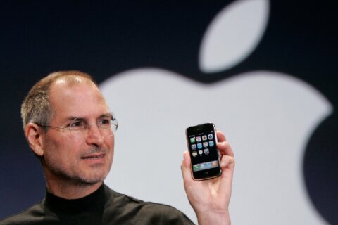 Americans love their iPhones (though sometimes they wish they could live without them)