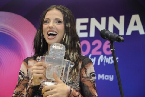 Bulgaria gives its Eurovision winner Dara a grand welcome upon her return home
