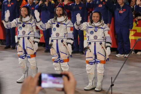 3 astronauts from China return to Earth after nearly 7 months in space, a record for a Chinese crew