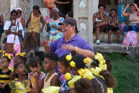 Cuban dancer finds meaning and work in the streets as the island’s art scene fades