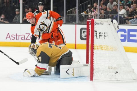 Dorofeyev scores in OT to give Golden Knights 3-2 win over Ducks and 3-2 series lead
