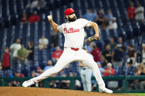 Right-hander Lou Trivino agrees to 1-year contract with Orioles after release by Phillies